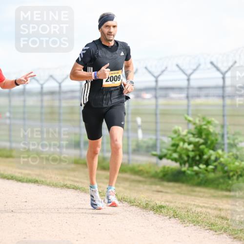 14.09.2025 - Airport Race Dr. Thomas Lammeyer http://msf.ph/oto/8867279 14.09.2025 12:08:22 Laufen 073, 2009, 577 meine-sportfotos.de