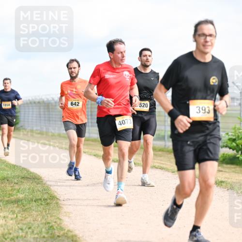 14.09.2025 - Airport Race Dr. Thomas Lammeyer http://msf.ph/oto/8867294 14.09.2025 12:08:25 Laufen 103, 642, 1858, 4073, 520, 393 meine-sportfotos.de