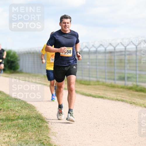 14.09.2025 - Airport Race Dr. Thomas Lammeyer http://msf.ph/oto/8867309 14.09.2025 12:08:29 Laufen 10, 58 meine-sportfotos.de