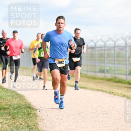 14.09.2025 - Airport Race Dr. Thomas Lammeyer http://msf.ph/oto/8867344 14.09.2025 12:08:36 Laufen 1502 meine-sportfotos.de