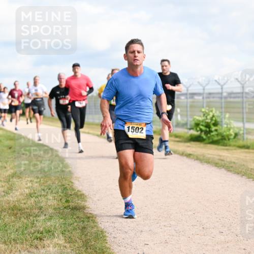 14.09.2025 - Airport Race Dr. Thomas Lammeyer http://msf.ph/oto/8867357 14.09.2025 12:08:38 Laufen 1502 meine-sportfotos.de