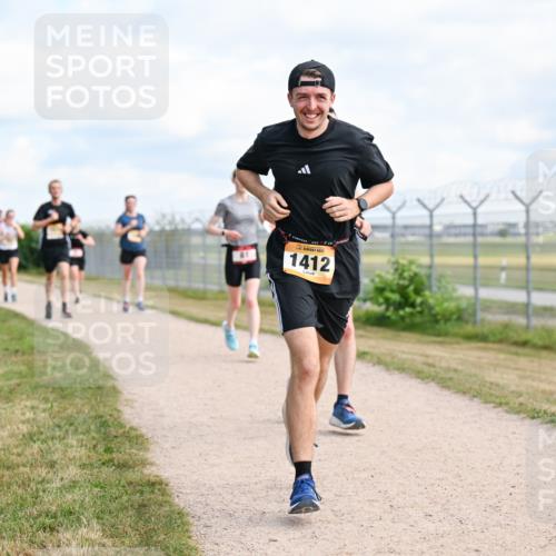 14.09.2025 - Airport Race Dr. Thomas Lammeyer http://msf.ph/oto/8867426 14.09.2025 12:08:53 Laufen 1412 meine-sportfotos.de