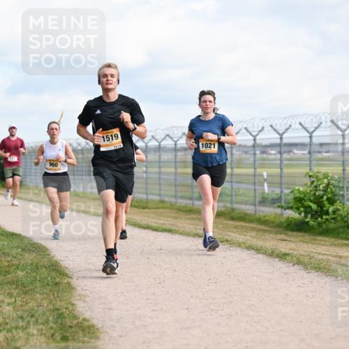 14.09.2025 - Airport Race Dr. Thomas Lammeyer http://msf.ph/oto/8867442 14.09.2025 12:08:57 Laufen 921, 960, 1519, 1519, 1021 meine-sportfotos.de