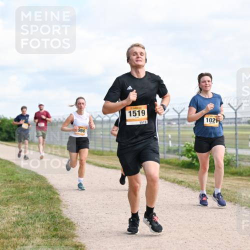 14.09.2025 - Airport Race Dr. Thomas Lammeyer http://msf.ph/oto/8867448 14.09.2025 12:08:58 Laufen 960, 1519, 1519, 1021 meine-sportfotos.de