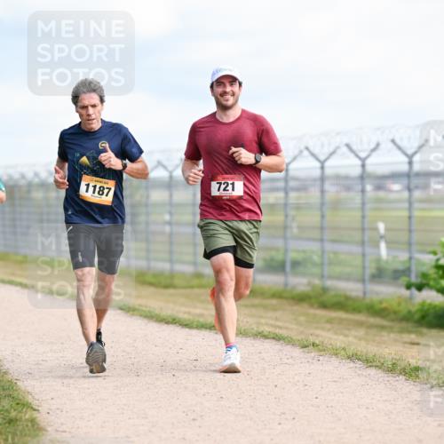 14.09.2025 - Airport Race Dr. Thomas Lammeyer http://msf.ph/oto/8867466 14.09.2025 12:09:02 Laufen 1049, 1187, 721 meine-sportfotos.de