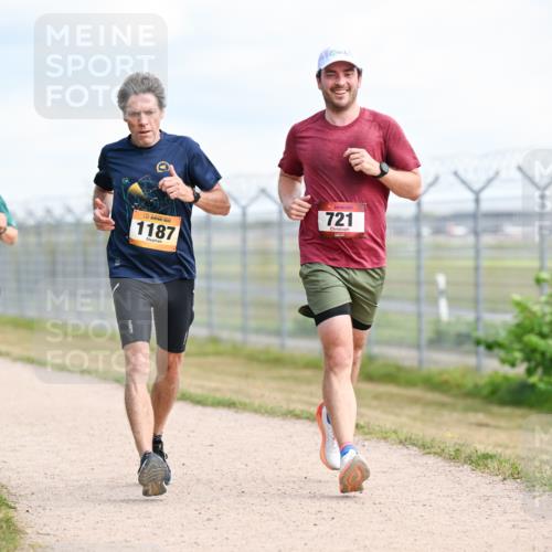 14.09.2025 - Airport Race Dr. Thomas Lammeyer http://msf.ph/oto/8867471 14.09.2025 12:09:03 Laufen 1049, 1187, 721 meine-sportfotos.de