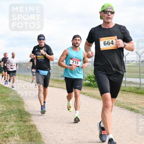 14.09.2025 - Airport Race Dr. Thomas Lammeyer http://msf.ph/oto/8867523 14.09.2025 12:09:13 Laufen 715, 664 meine-sportfotos.de