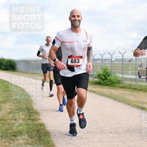 14.09.2025 - Airport Race Dr. Thomas Lammeyer http://msf.ph/oto/8867546 14.09.2025 12:09:17 Laufen 683, 89 meine-sportfotos.de