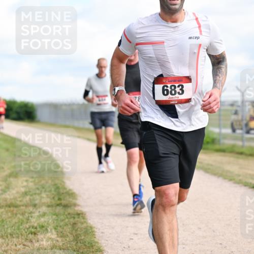14.09.2025 - Airport Race Dr. Thomas Lammeyer http://msf.ph/oto/8867550 14.09.2025 12:09:18 Laufen 683 meine-sportfotos.de