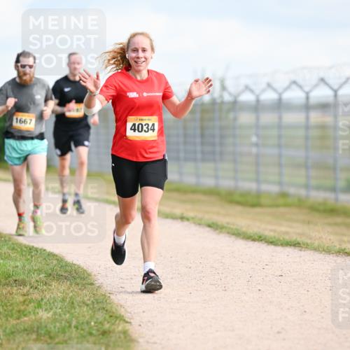 14.09.2025 - Airport Race Dr. Thomas Lammeyer http://msf.ph/oto/8867565 14.09.2025 12:09:24 Laufen 1667, 4034 meine-sportfotos.de