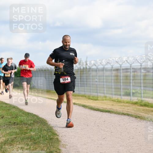 14.09.2025 - Airport Race Dr. Thomas Lammeyer http://msf.ph/oto/8867599 14.09.2025 12:09:35 Laufen 184 meine-sportfotos.de