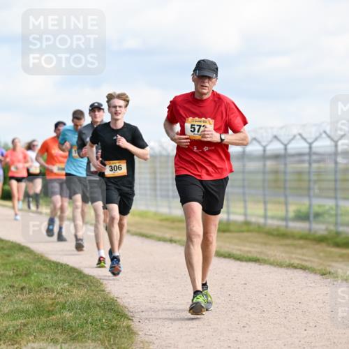 14.09.2025 - Airport Race Dr. Thomas Lammeyer http://msf.ph/oto/8867619 14.09.2025 12:09:39 Laufen 306, 572 meine-sportfotos.de