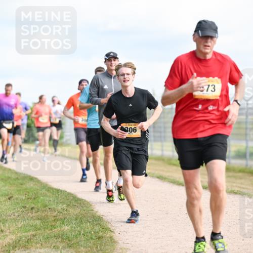 14.09.2025 - Airport Race Dr. Thomas Lammeyer http://msf.ph/oto/8867622 14.09.2025 12:09:40 Laufen 30, 306, 73 meine-sportfotos.de