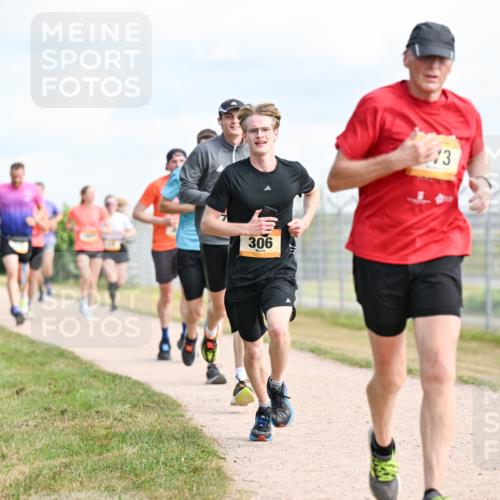14.09.2025 - Airport Race Dr. Thomas Lammeyer http://msf.ph/oto/8867623 14.09.2025 12:09:40 Laufen 306, 43 meine-sportfotos.de