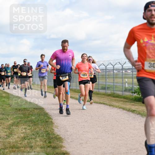 14.09.2025 - Airport Race Dr. Thomas Lammeyer http://msf.ph/oto/8867647 14.09.2025 12:09:45 Laufen 1551, 316, 1051, 435, 308 meine-sportfotos.de