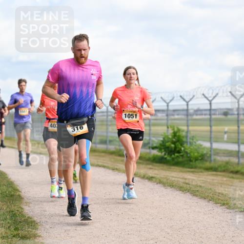 14.09.2025 - Airport Race Dr. Thomas Lammeyer http://msf.ph/oto/8867657 14.09.2025 12:09:47 Laufen 3551, 403, 316, 1051 meine-sportfotos.de