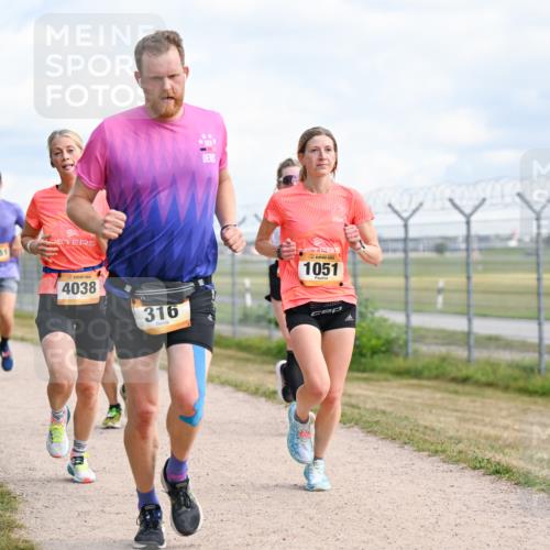 14.09.2025 - Airport Race Dr. Thomas Lammeyer http://msf.ph/oto/8867660 14.09.2025 12:09:47 Laufen 4261, 1551, 4038, 1051, 316 meine-sportfotos.de