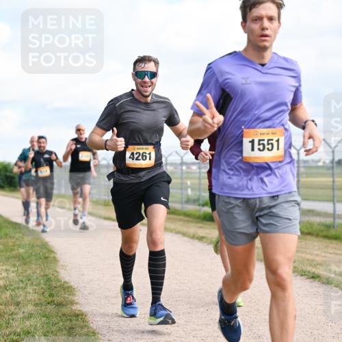 14.09.2025 - Airport Race Dr. Thomas Lammeyer http://msf.ph/oto/8867680 14.09.2025 12:09:51 Laufen 4261, 1551 meine-sportfotos.de