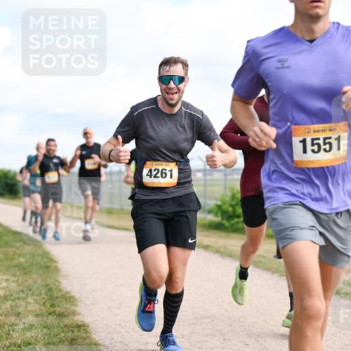 14.09.2025 - Airport Race Dr. Thomas Lammeyer http://msf.ph/oto/8867682 14.09.2025 12:09:52 Laufen 4261, 1551 meine-sportfotos.de