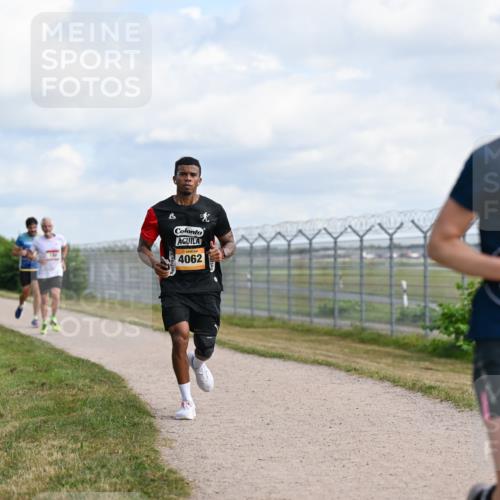 14.09.2025 - Airport Race Dr. Thomas Lammeyer http://msf.ph/oto/8867710 14.09.2025 12:09:57 Laufen 4062, 452 meine-sportfotos.de
