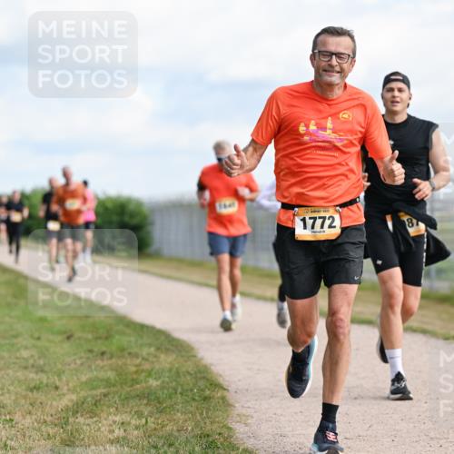 14.09.2025 - Airport Race Dr. Thomas Lammeyer http://msf.ph/oto/8867785 14.09.2025 12:10:13 Laufen 1772, 87 meine-sportfotos.de