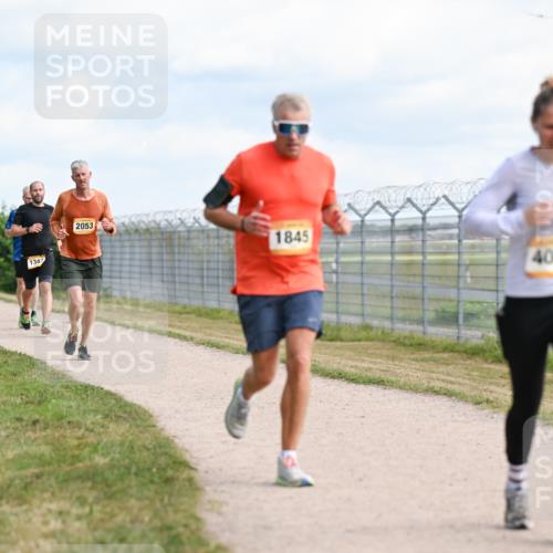 14.09.2025 - Airport Race Dr. Thomas Lammeyer http://msf.ph/oto/8867796 14.09.2025 12:10:15 Laufen 1065, 1347, 2053, 1845, 4083 meine-sportfotos.de