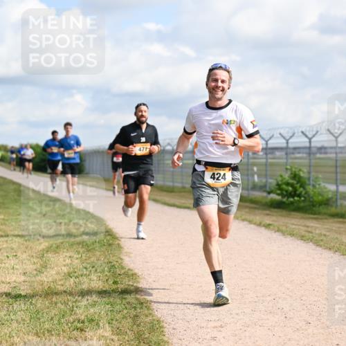 14.09.2025 - Airport Race Dr. Thomas Lammeyer http://msf.ph/oto/8867849 14.09.2025 12:10:27 Laufen 471, 424 meine-sportfotos.de