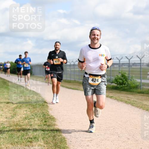 14.09.2025 - Airport Race Dr. Thomas Lammeyer http://msf.ph/oto/8867850 14.09.2025 12:10:27 Laufen 471, 424 meine-sportfotos.de