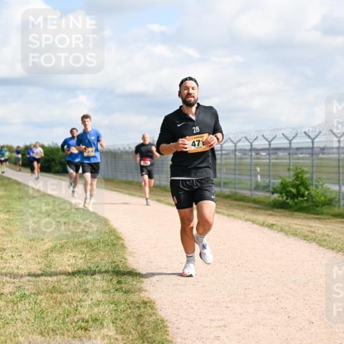 14.09.2025 - Airport Race Dr. Thomas Lammeyer http://msf.ph/oto/8867854 14.09.2025 12:10:28 Laufen 28, 471 meine-sportfotos.de