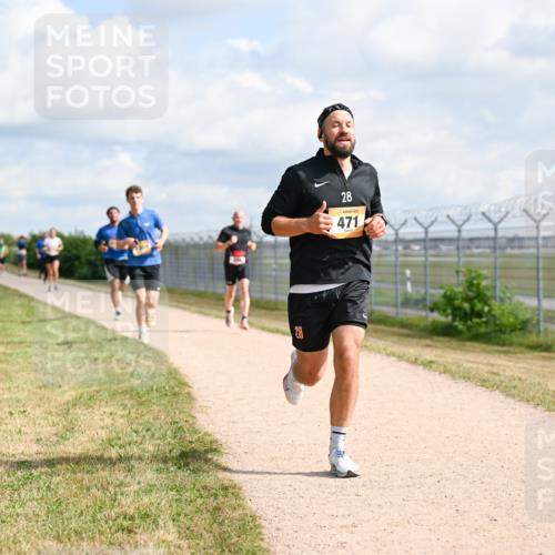 14.09.2025 - Airport Race Dr. Thomas Lammeyer http://msf.ph/oto/8867856 14.09.2025 12:10:28 Laufen 28, 28, 471 meine-sportfotos.de
