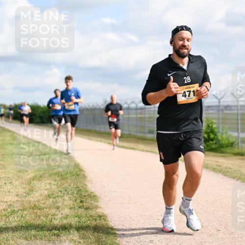 14.09.2025 - Airport Race Dr. Thomas Lammeyer http://msf.ph/oto/8867860 14.09.2025 12:10:29 Laufen 28, 471 meine-sportfotos.de