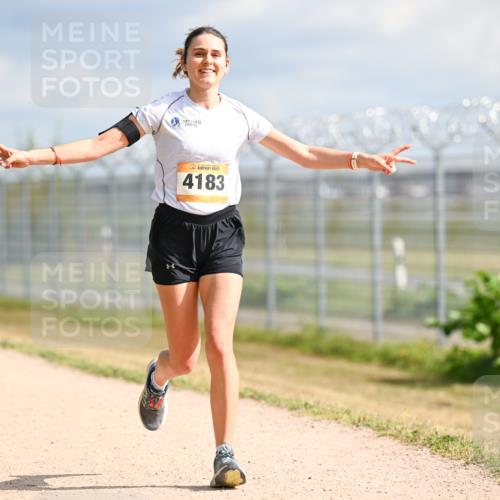 14.09.2025 - Airport Race Dr. Thomas Lammeyer http://msf.ph/oto/8867908 14.09.2025 12:10:37 Laufen 4183 meine-sportfotos.de