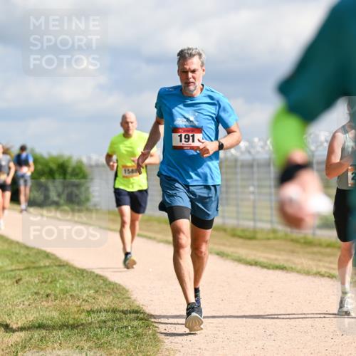 14.09.2025 - Airport Race Dr. Thomas Lammeyer http://msf.ph/oto/8867954 14.09.2025 12:10:47 Laufen 191, 128 meine-sportfotos.de