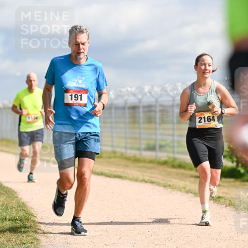 14.09.2025 - Airport Race Dr. Thomas Lammeyer http://msf.ph/oto/8867958 14.09.2025 12:10:47 Laufen 191, 2164 meine-sportfotos.de
