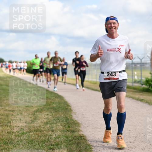 14.09.2025 - Airport Race Dr. Thomas Lammeyer http://msf.ph/oto/8867999 14.09.2025 12:10:57 Laufen 243 meine-sportfotos.de