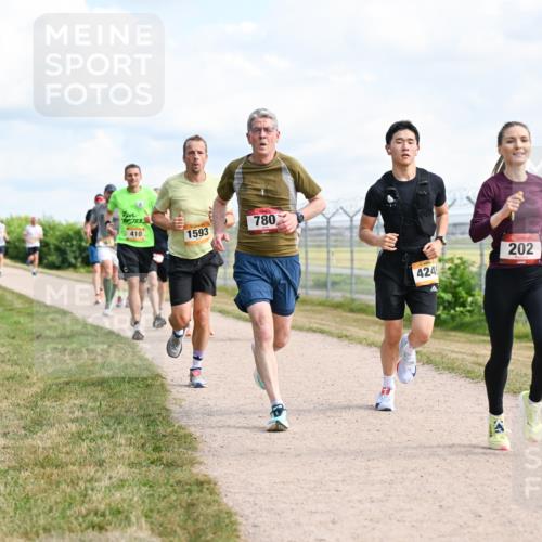 14.09.2025 - Airport Race Dr. Thomas Lammeyer http://msf.ph/oto/8868021 14.09.2025 12:11:01 Laufen 410, 780, 1593, 424, 202 meine-sportfotos.de