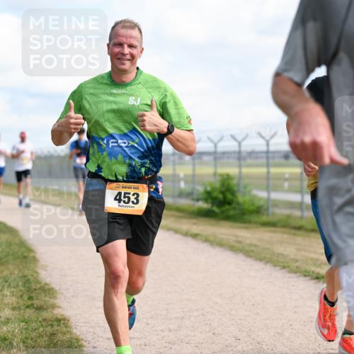 14.09.2025 - Airport Race Dr. Thomas Lammeyer http://msf.ph/oto/8868060 14.09.2025 12:11:08 Laufen 453, 383 meine-sportfotos.de