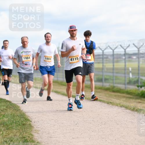 14.09.2025 - Airport Race Dr. Thomas Lammeyer http://msf.ph/oto/8868073 14.09.2025 12:11:11 Laufen 1984, 1884, 107, 4115 meine-sportfotos.de