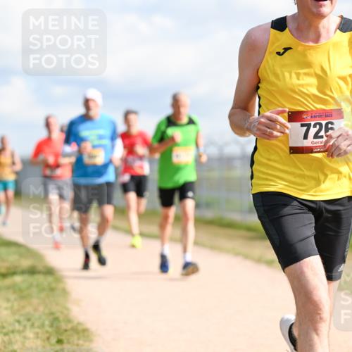 14.09.2025 - Airport Race Dr. Thomas Lammeyer http://msf.ph/oto/8868143 14.09.2025 12:11:22 Laufen 726 meine-sportfotos.de