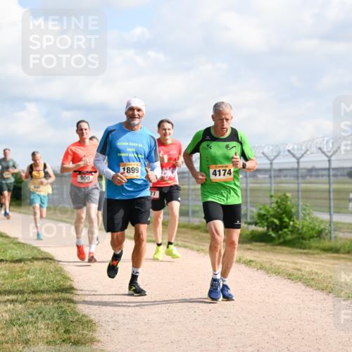 14.09.2025 - Airport Race Dr. Thomas Lammeyer http://msf.ph/oto/8868149 14.09.2025 12:11:23 Laufen 900, 50, 1899, 77, 4174 meine-sportfotos.de