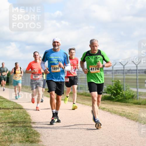 14.09.2025 - Airport Race Dr. Thomas Lammeyer http://msf.ph/oto/8868150 14.09.2025 12:11:23 Laufen 900, 50, 1899, 77, 4174 meine-sportfotos.de