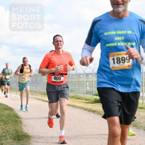14.09.2025 - Airport Race Dr. Thomas Lammeyer http://msf.ph/oto/8868162 14.09.2025 12:11:25 Laufen 900, 1899 meine-sportfotos.de