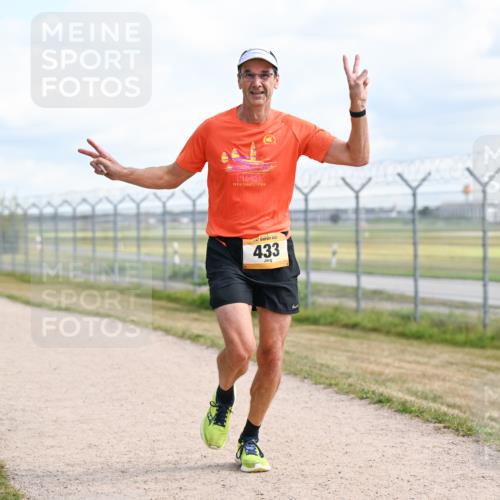 14.09.2025 - Airport Race Dr. Thomas Lammeyer http://msf.ph/oto/8868197 14.09.2025 12:11:34 Laufen 1643, 433 meine-sportfotos.de