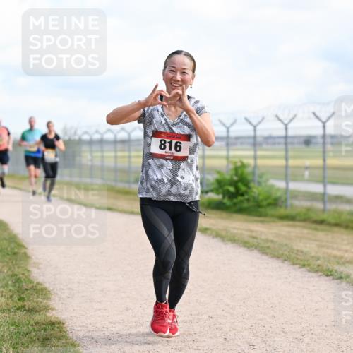 14.09.2025 - Airport Race Dr. Thomas Lammeyer http://msf.ph/oto/8868208 14.09.2025 12:11:38 Laufen 816 meine-sportfotos.de
