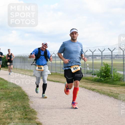 14.09.2025 - Airport Race Dr. Thomas Lammeyer http://msf.ph/oto/8868253 14.09.2025 12:11:46 Laufen 649, 442 meine-sportfotos.de