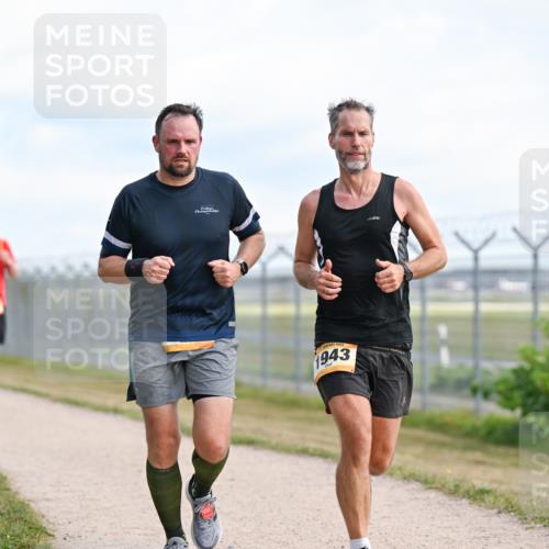 14.09.2025 - Airport Race Dr. Thomas Lammeyer http://msf.ph/oto/8868271 14.09.2025 12:11:53 Laufen 1943 meine-sportfotos.de