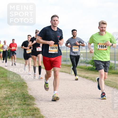 14.09.2025 - Airport Race Dr. Thomas Lammeyer http://msf.ph/oto/8868296 14.09.2025 12:11:59 Laufen 1952, 810, 1078, 1078, 1448, 20, 1654 meine-sportfotos.de