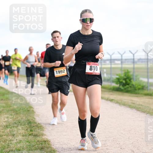 14.09.2025 - Airport Race Dr. Thomas Lammeyer http://msf.ph/oto/8868312 14.09.2025 12:12:02 Laufen 1992, 810 meine-sportfotos.de