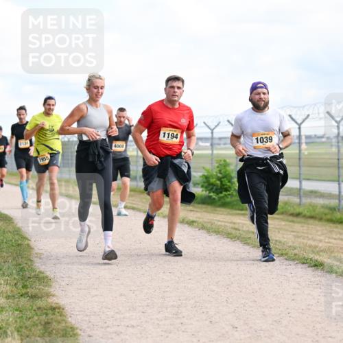 14.09.2025 - Airport Race Dr. Thomas Lammeyer http://msf.ph/oto/8868327 14.09.2025 12:12:05 Laufen 2138, 4008, 1955, 1194, 1039 meine-sportfotos.de