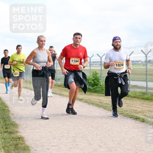 14.09.2025 - Airport Race Dr. Thomas Lammeyer http://msf.ph/oto/8868328 14.09.2025 12:12:05 Laufen 2138, 1955, 1194, 1039 meine-sportfotos.de